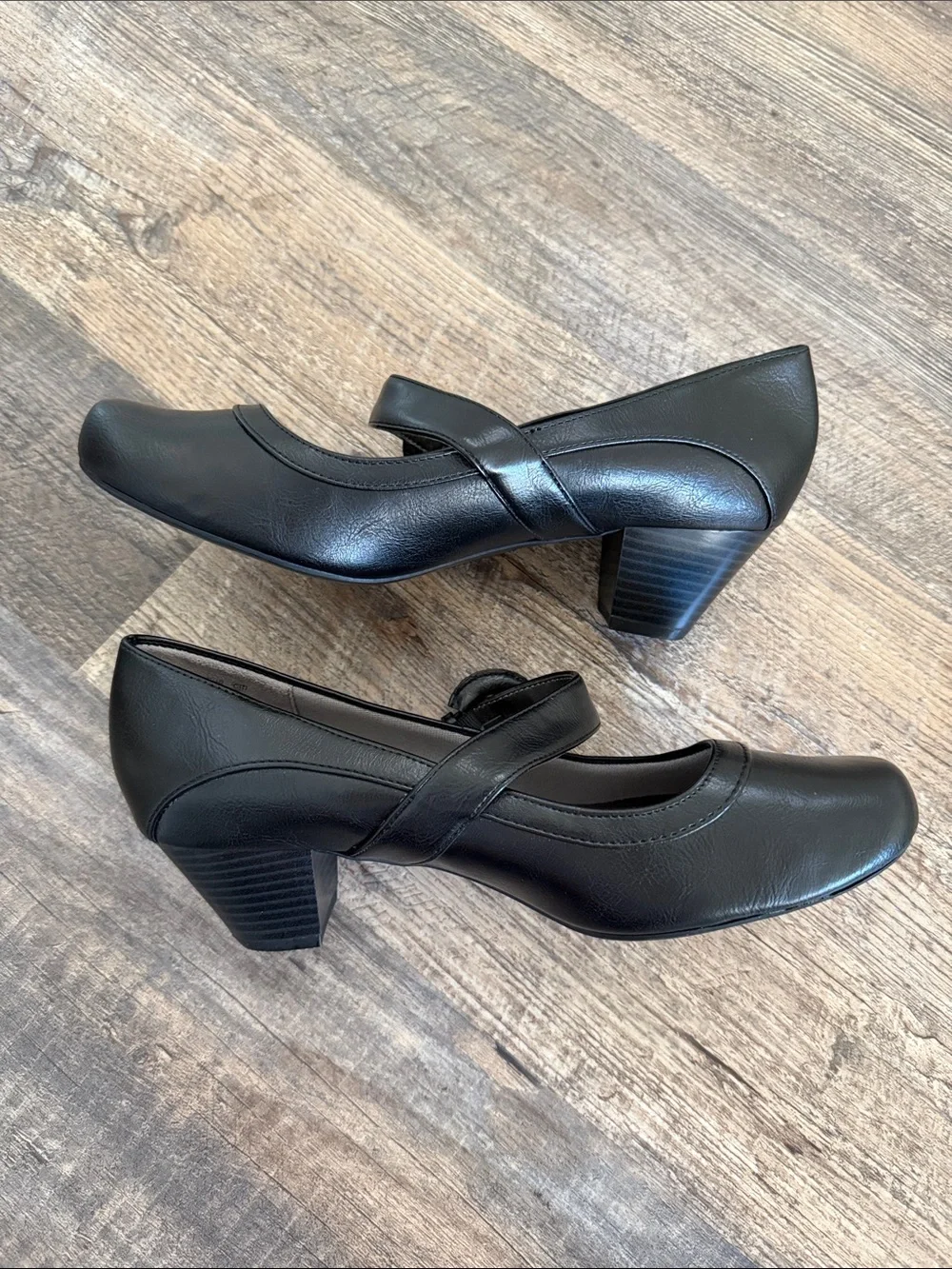 Lifestride Women’s Soft System Rozz US 9W wide Mary Jane Comfort Heel